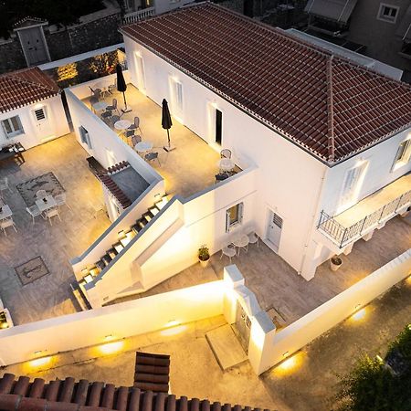 Lumiere Spetses Hotell Exteriör bild