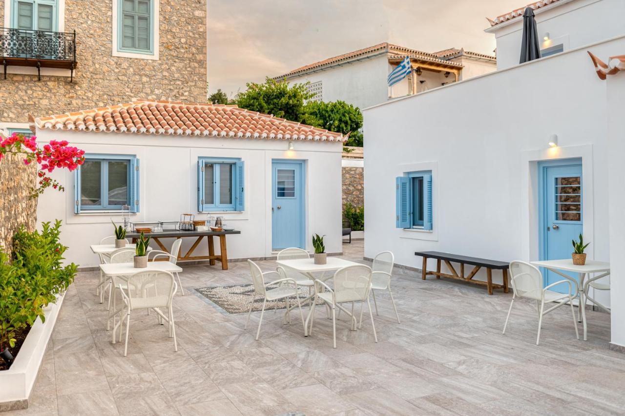 Lumiere Spetses Hotell Exteriör bild