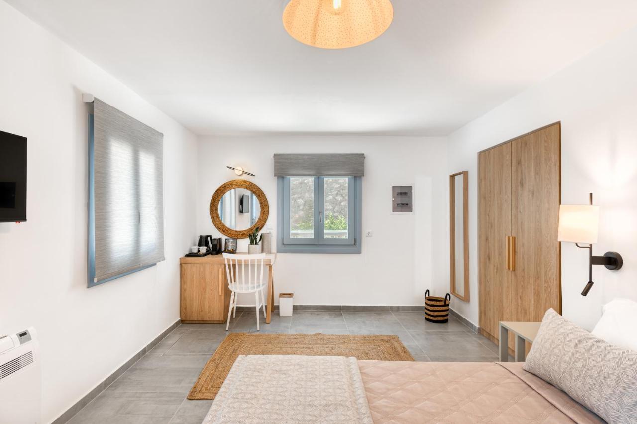 Lumiere Spetses Hotell Exteriör bild